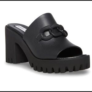 Steve Madden platform sandal